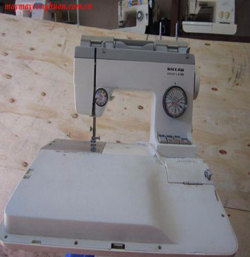 Máy may Riccar A300 - 1000