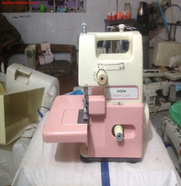 Vắt sổ Brother 2 sợi