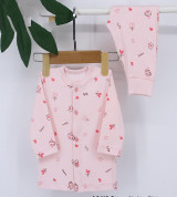 Bộ sơ sinh dài tay cài giữa Dokma DB418 (hồng in hình)