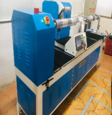 máy cắt băng viền tự động