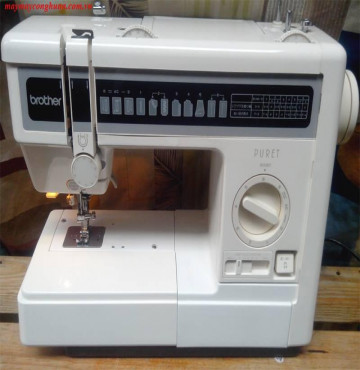 Máy may Brother Puret 11CN