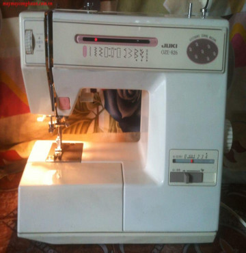 Máy may Juki OZE-826