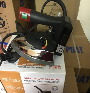 Bàn là SamJin mới 100% – Khoẻ, tiết kiệm điện năng