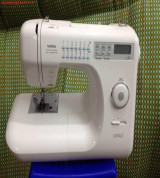 Máy may Brother LAINAGE 300CN