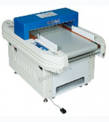 Máy dò kim loại Hashima