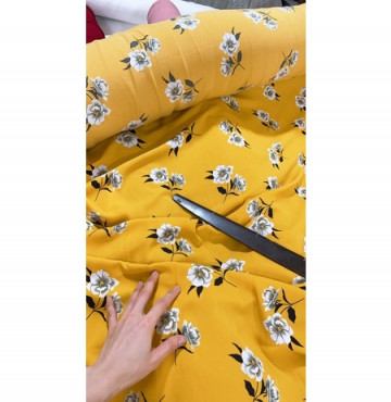 Trượt hoa vàng 140k/kg 3,4m x1,5