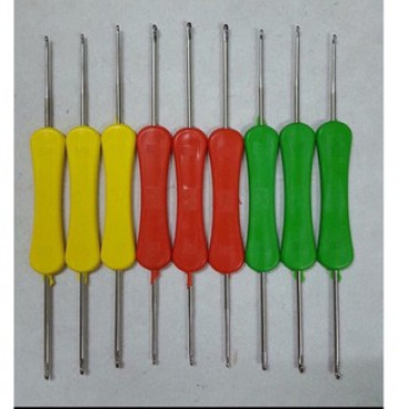 dụng cụ móc lên cán nhựa 2 đầu 1-2 hoặc 3-4