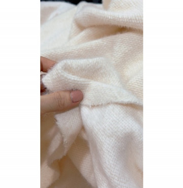 Vải len lông thỏ cao câp mềm mướt đẹp giãn 2c giá 125k/kg đc 1,4m khổ 1,7