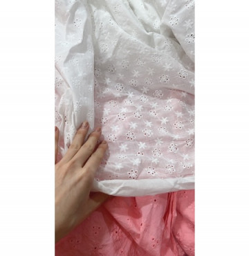 Combo 4m thô thêu đục lỗ mềm mát thấm hút mồ hôi, khổ 1,4