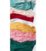 Lụa satin hàng mảnh 1-3m khổ 1,5m, giá 155k/kg đc khoảng 6,8m