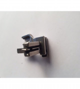 Chân vịt tra dây kéo giọt nước