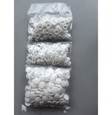 100 bộ nút nhựa 4 thành phần T5 loại 13mm có 2 màu trắng đen nhé