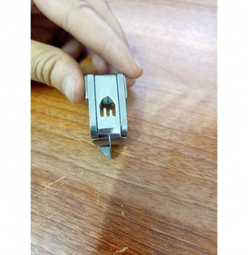 Chân vịt mũi tàu (mũi vuông góc) máy kansai , máy trần đè 5.6 và 6.4