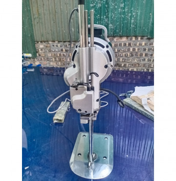 Máy cắt vải đứng Dsiman 8 inch, 10 inch công suất 750W, 1280W sử dụng cắt may công nghiệp
