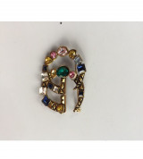 Ghim cài áo vest hình GG đính đá đẹp mắt