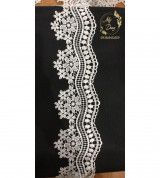 Dây Ren chỉ 11F màu kem (Dây dài 13,5 met)