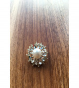 Ghim cài áo hình hoa ngọc trai nhân tạo dễ thương để trang trí quần áo