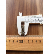 chốt chặn dây nón thắt dây rút