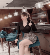 bán buôn set áo cổ tim tay dài chân váy beo