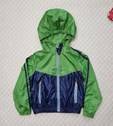 Bán buôn áo khoác gió phối màu bé trai C1020 (2-5T)