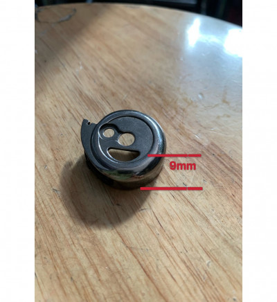 Thuyền máy trụ loại lớn