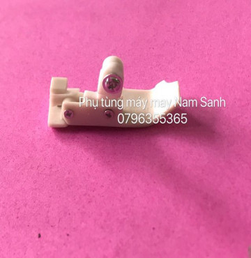 Đế chân vịt nhựa máy vắt sổ 5 chỉ