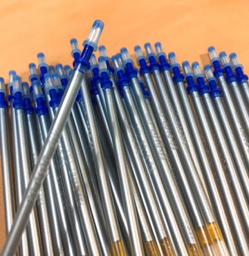 Viết bạc tồn kho kẻ đường may