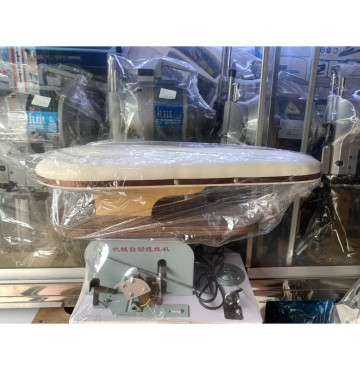 Ngựa ủi quần áo