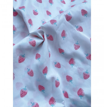 vải thô boi tồn kho quả dâu tây to cuống xanh hạt đen