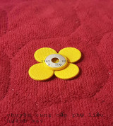 Nút bọc vải có lõi