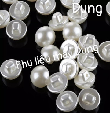 Thanh lý nút trơn tròn có chân size 12mm