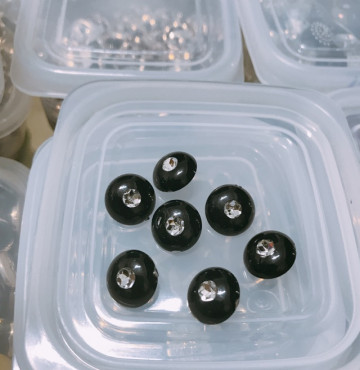 Nút tồn kho tròn nhỏ đính xoàn : 10 nút