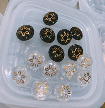 Thanh lý Nút tròn kiểu nhỏ: 10 nút-10.000 đ