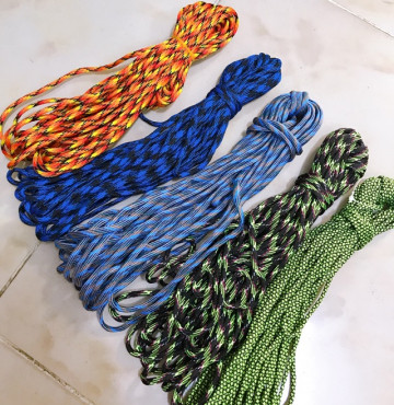 Dây dù paracord tồn kho bảng size 4mm- giá bán 1 mét