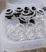 Thanh lý cúc áo kiểu nhỏ bịch: 10 nút