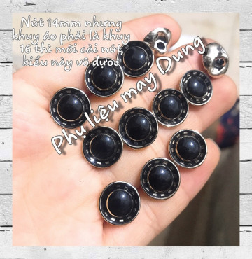 Nút tròn đen nhỏ viền tồn kho