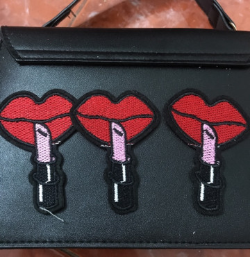 Bộ dán ủi quần áo, túi, giỏ tồn kho