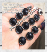 Nút tròn đen nhỏ viền tồn kho