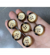 Thanh lý Nút 4 lỗ viền nâu