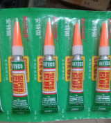 Keo đa năng ( keo siêu dính )