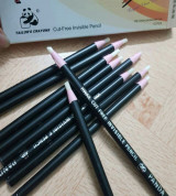 2 Bút sáp bay màu panda