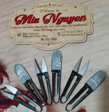 Kéo bấm chỉ đen