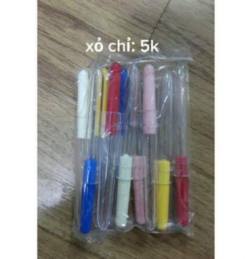 Dụng cụ xỏ chỉ