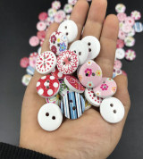 Cúc gỗ đường kính 1,5 cm ( gói 20 cúc)