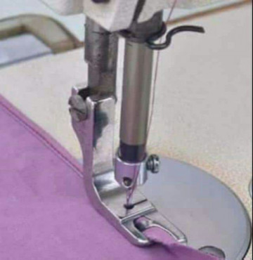 Bộ chân vịt cuốn lai máy may công nghiệp