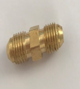 Ốc Nối Hơi Bàn Ủi 2 Đầu Ren 11mm